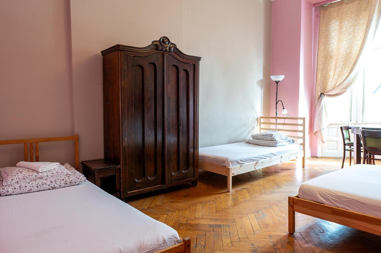 Trzy Kafki Private Rooms Cracovia Exterior foto