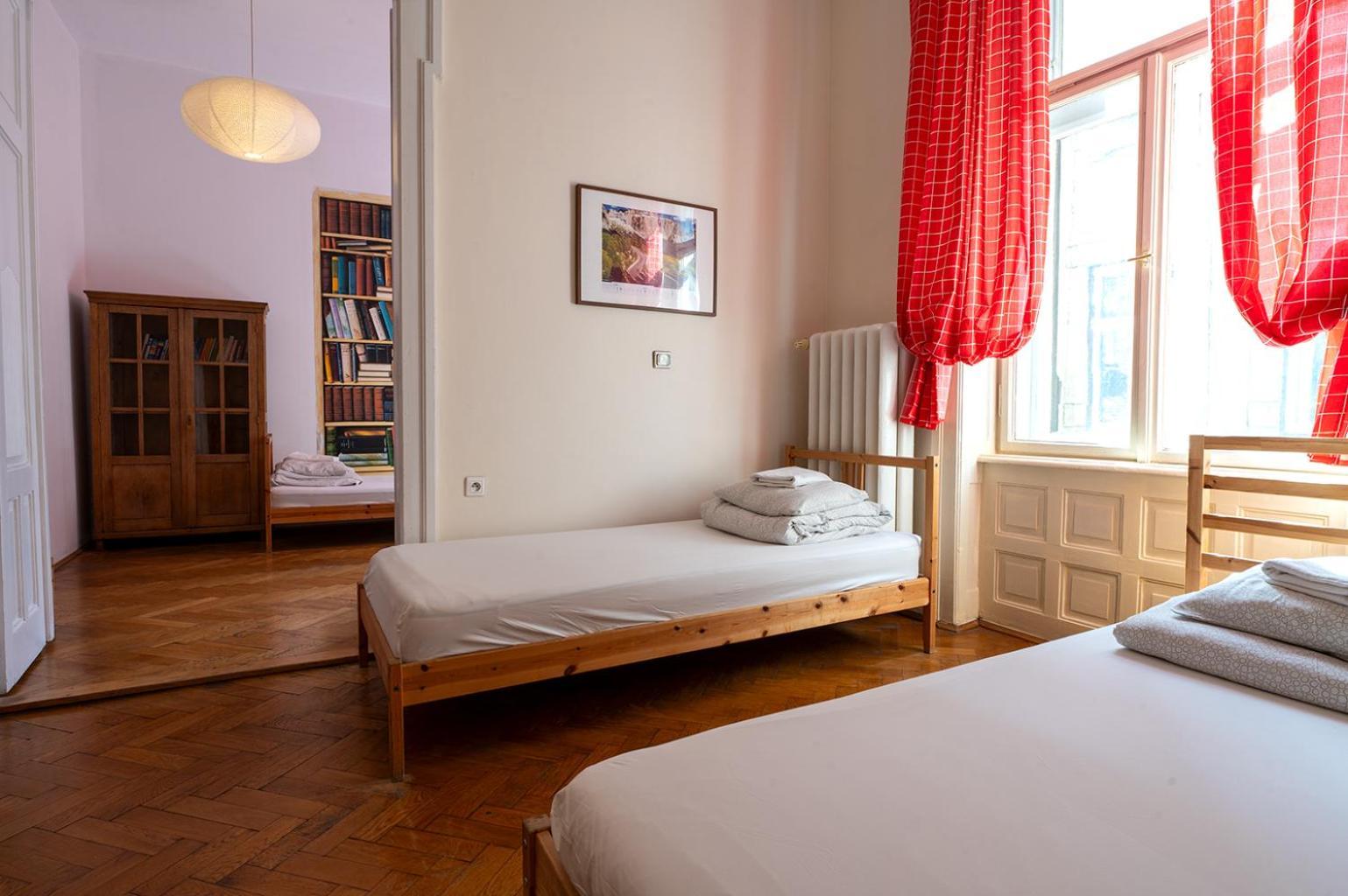 Trzy Kafki Private Rooms Cracovia Exterior foto