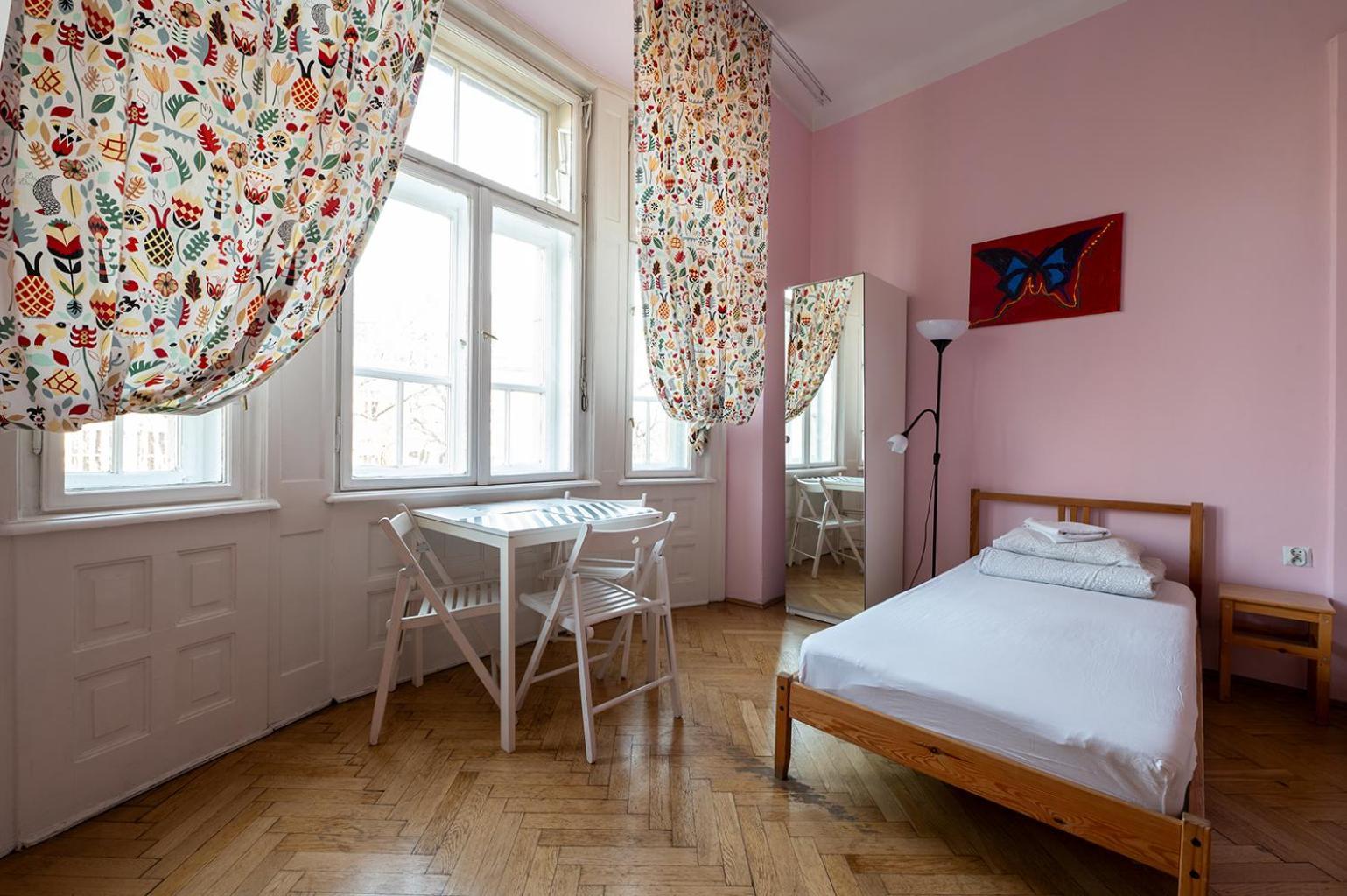 Trzy Kafki Private Rooms Cracovia Exterior foto